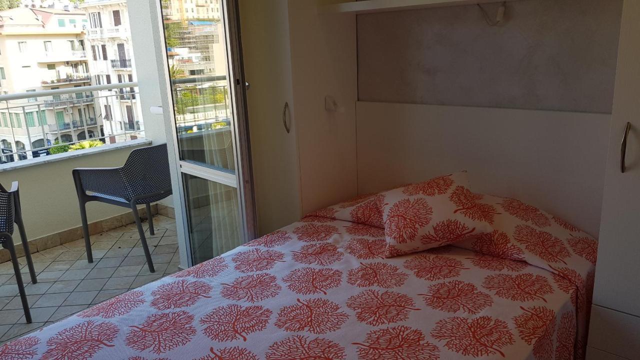 Hotel Enrico Alassio Zewnętrze zdjęcie