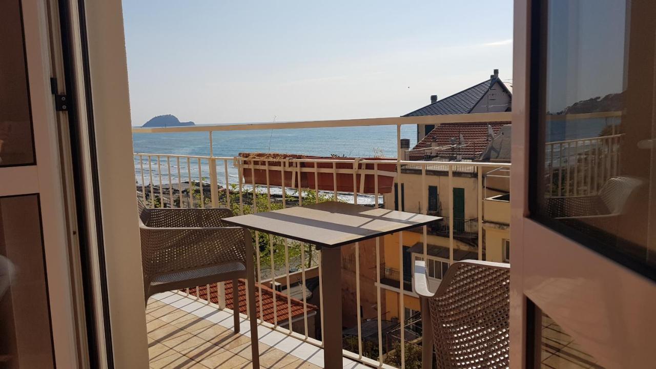 Hotel Enrico Alassio Zewnętrze zdjęcie