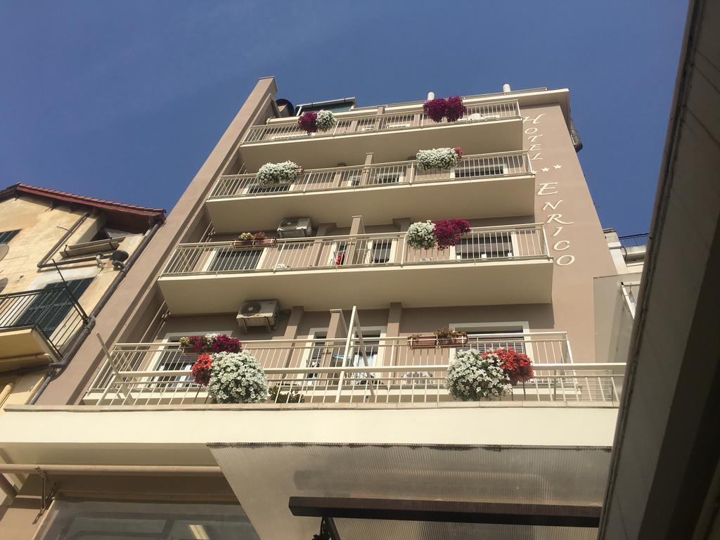 Hotel Enrico Alassio Zewnętrze zdjęcie