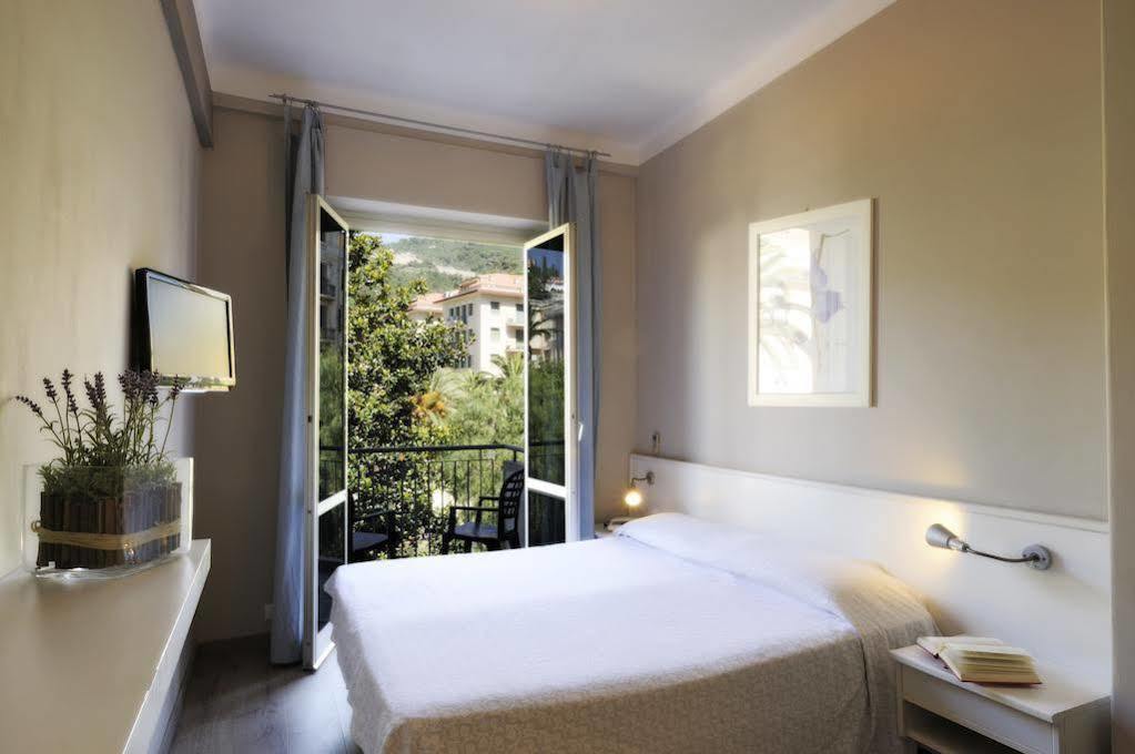 Hotel Enrico Alassio Zewnętrze zdjęcie